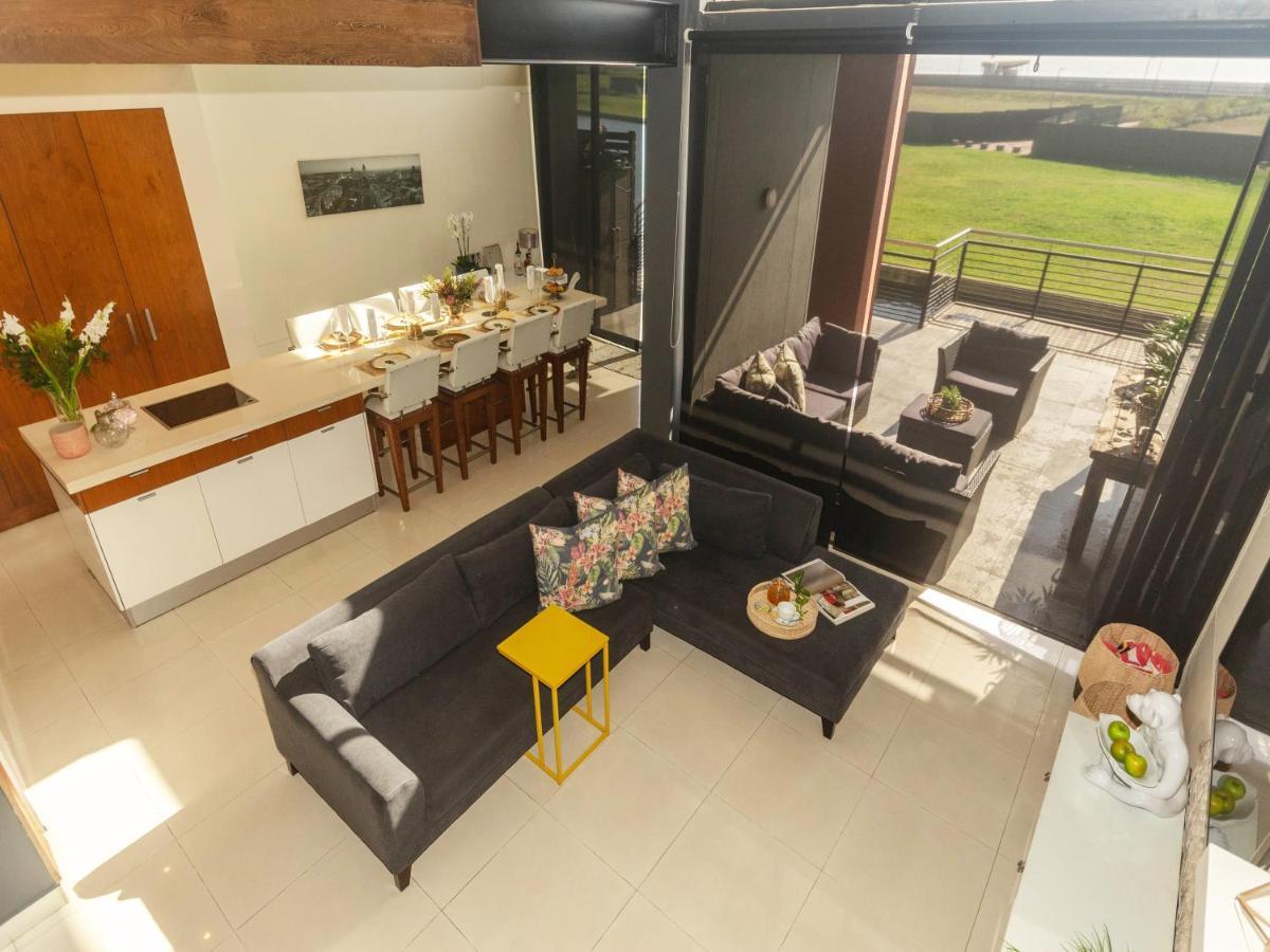 Quayside Waterfront Apartment دوربان المظهر الخارجي الصورة