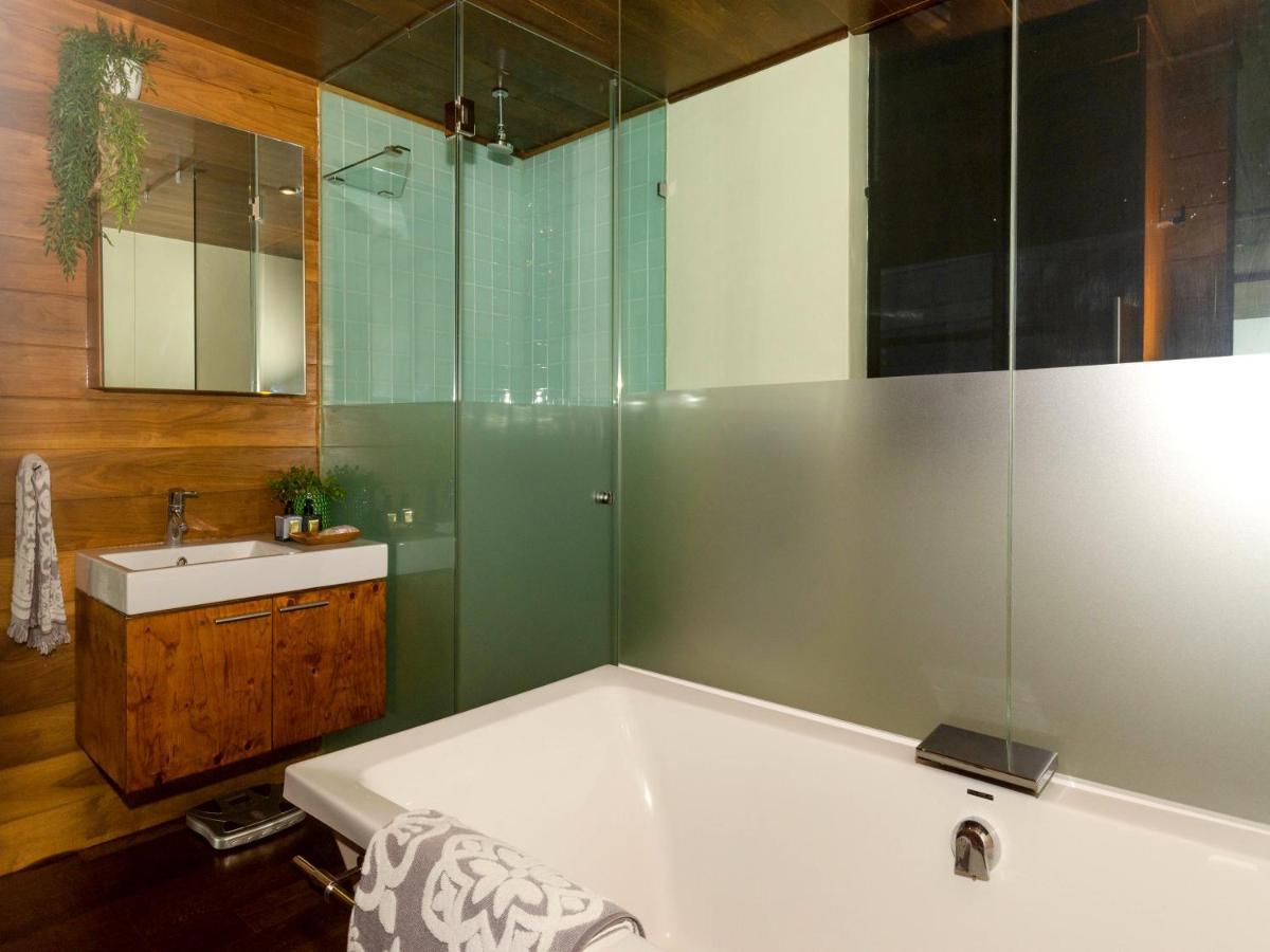 Quayside Waterfront Apartment دوربان المظهر الخارجي الصورة
